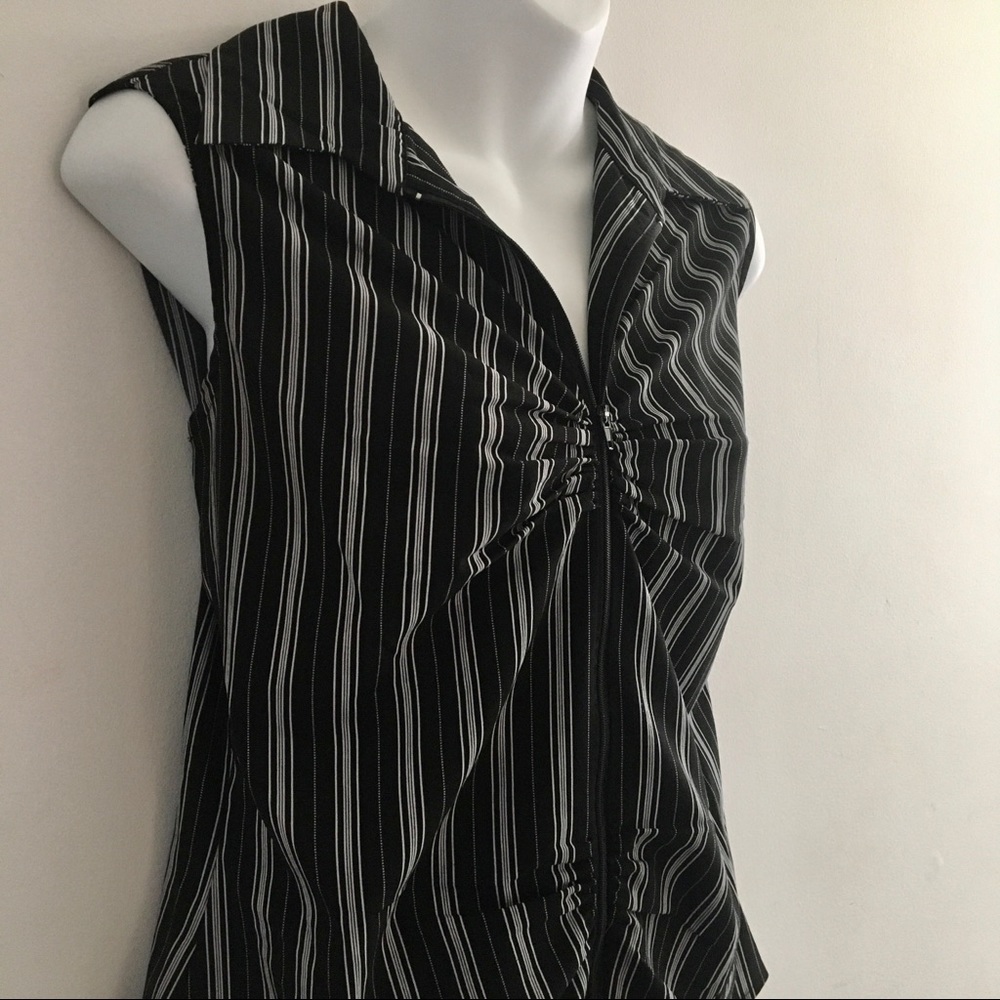 2 Dye 4 | Zip Ruched Top - Picture 3 of 11